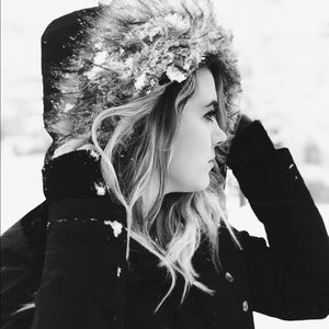 Meet your Posher, Abby